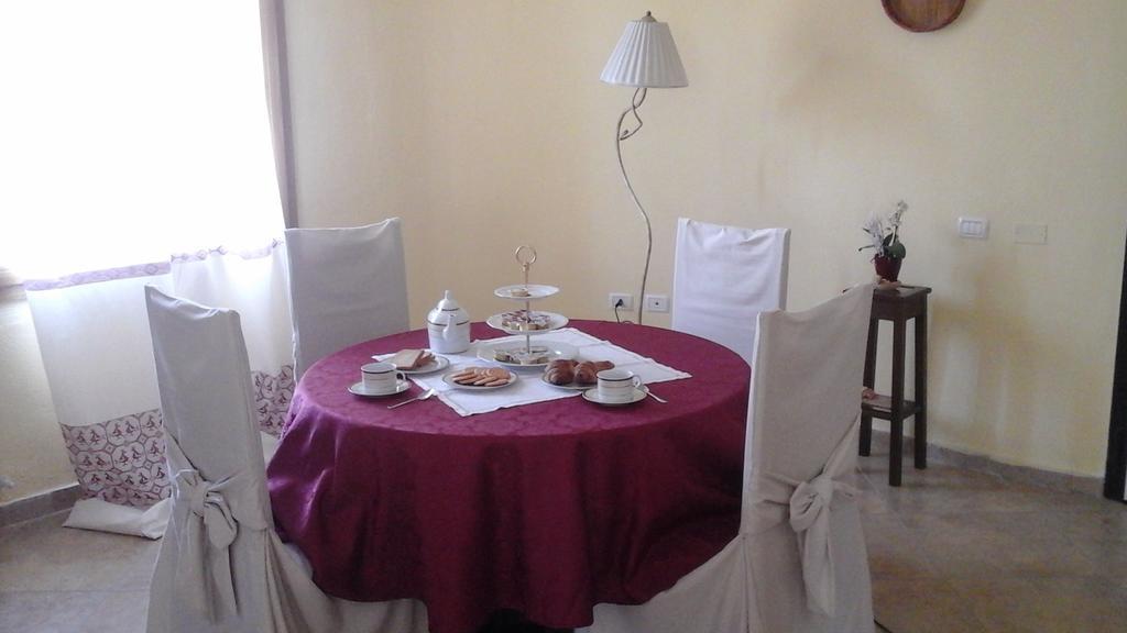 Villa Renzo E Lucia Sant Isidoro  Екстер'єр фото