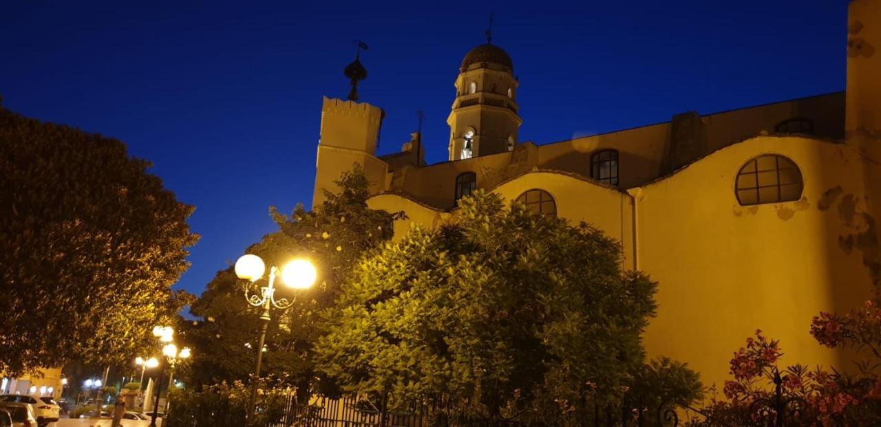 Villa Renzo E Lucia Sant Isidoro  Екстер'єр фото